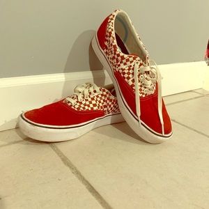 Men’s vans off the wall shoes size 10